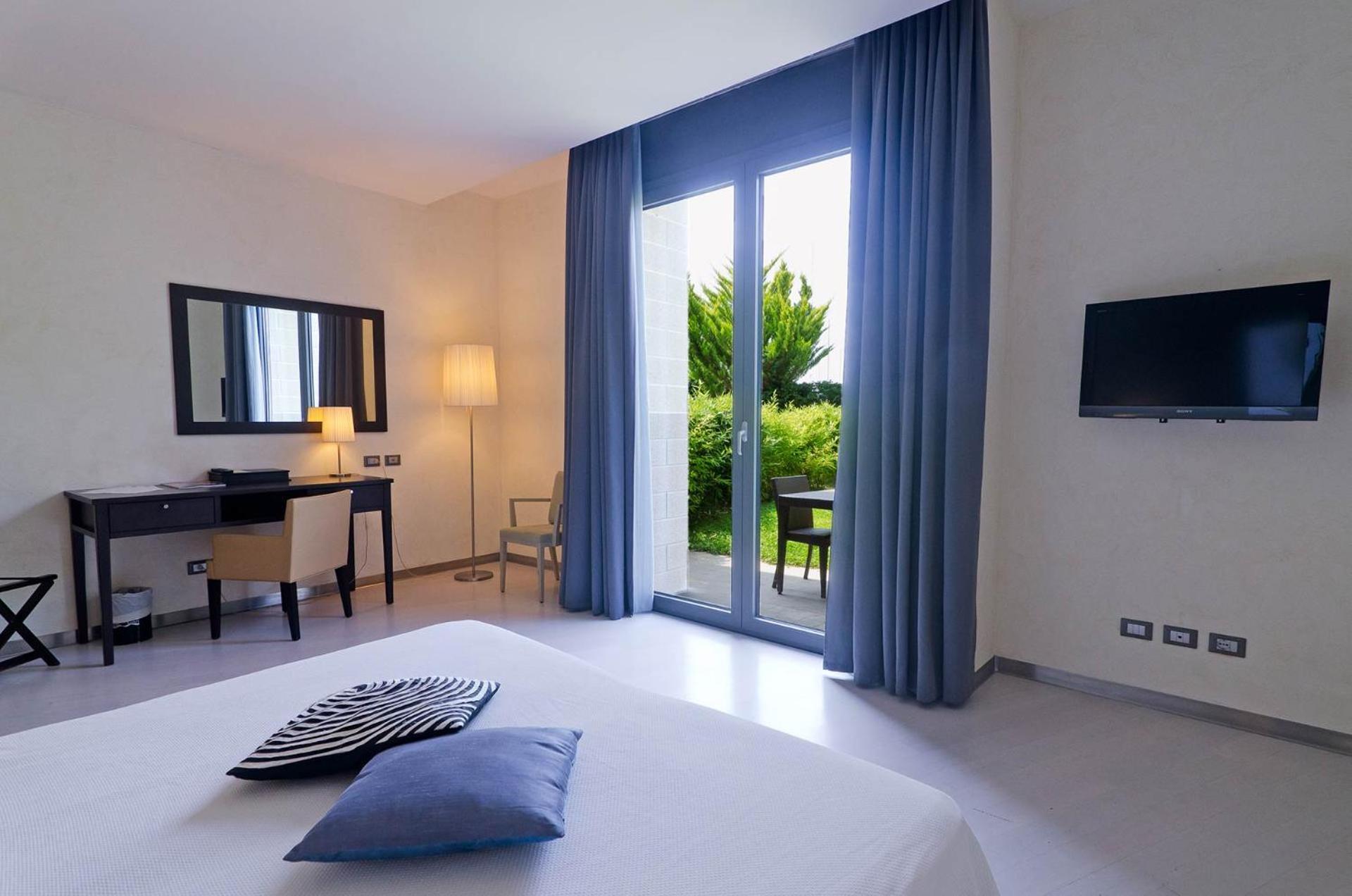 Elegance Boutique Suites 巴尔韦德 外观 照片